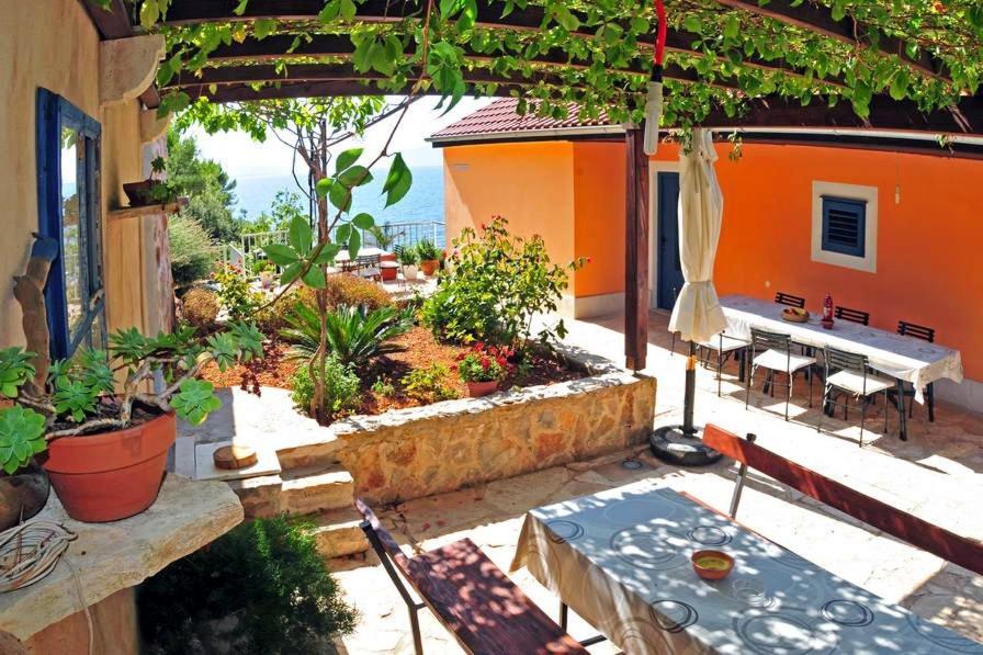 Seaside Secluded Apartments Cove Tvrdni Dolac, Hvar - 4008 Gdinj 외부 사진