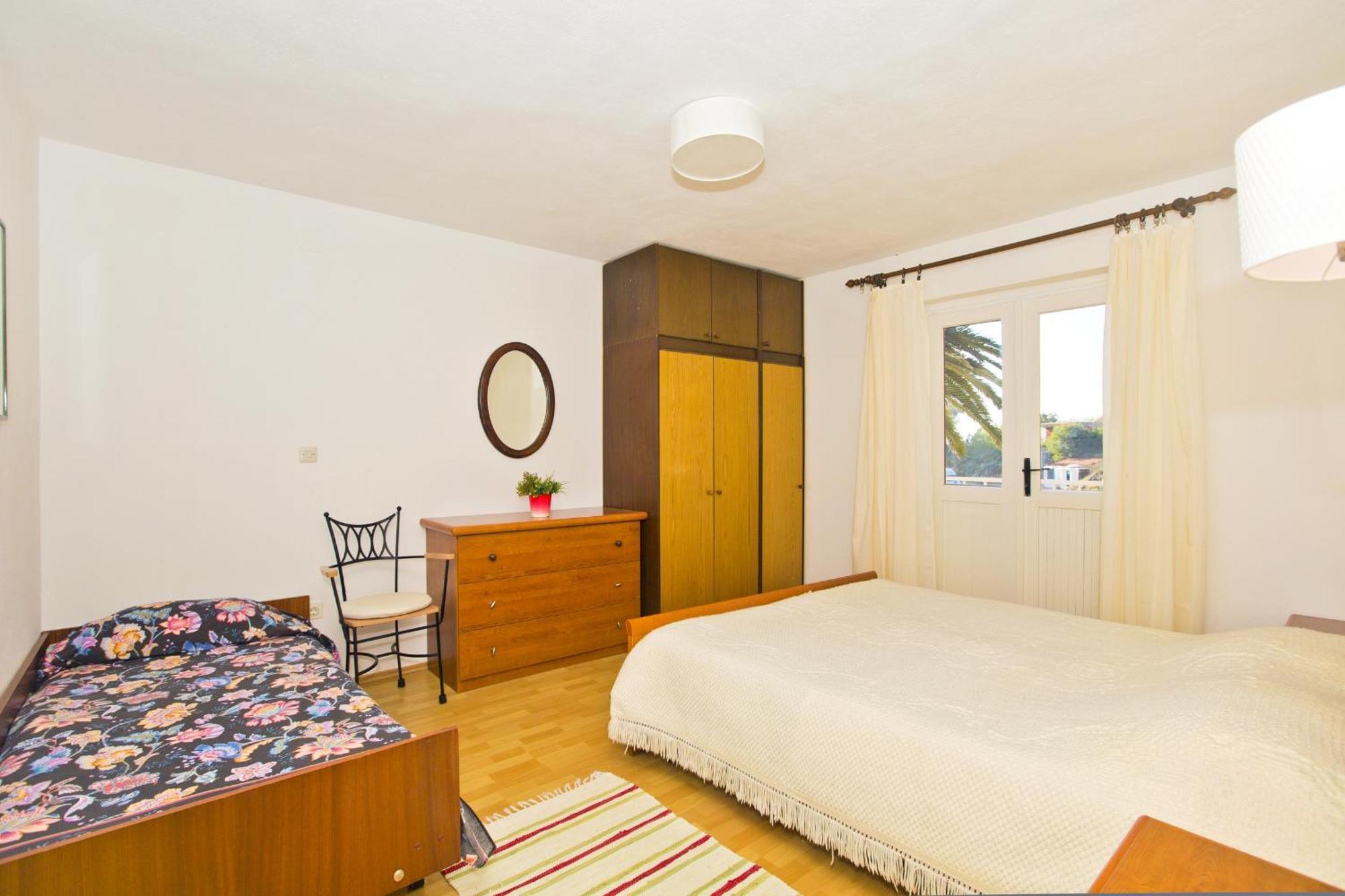 Seaside Secluded Apartments Cove Tvrdni Dolac, Hvar - 4008 Gdinj 객실 사진